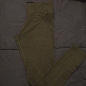 Pink ultimate yoga pants.